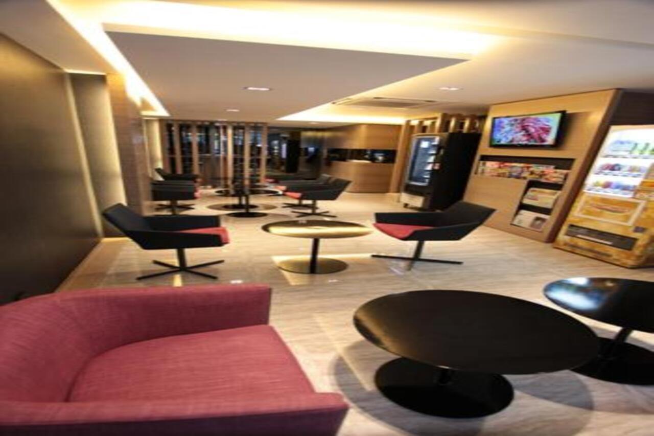 Metacity Mk 名廸旺角 Hongkong Kültér fotó